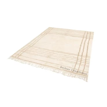 Minimalist Moroccan Berber rug – RUBA