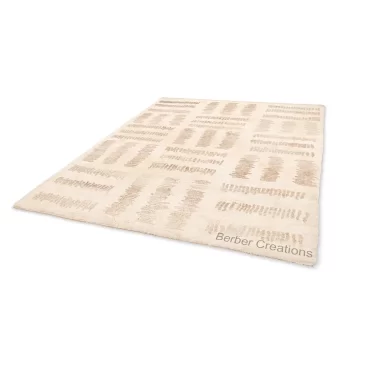 Minimalist Moroccan Rug | Hand-Woven Wool | The “IZILA”