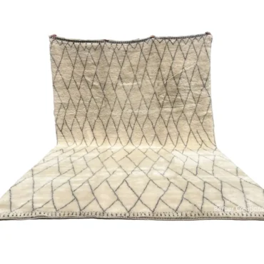 Beni Ourain Hand-Knotted Wool Rug – Cream & Black Classic Geometric Diamond Design