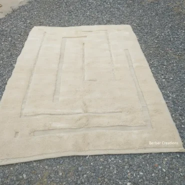 Aurescence: Beni Mrirt Rug – High-Pile Sculptural Geometric Design