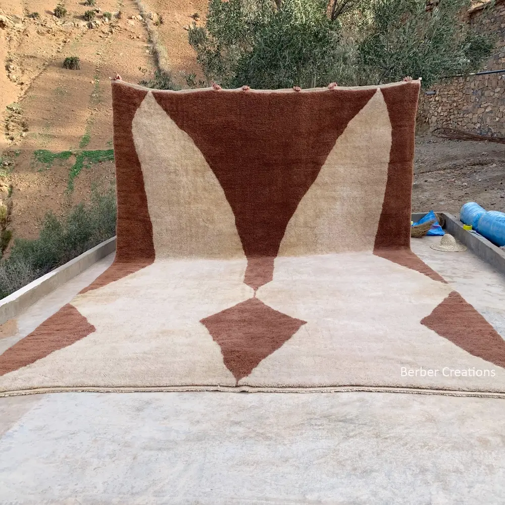Luxury handwoven Beni Mrirt Nomad Star rug, featuring a large, striking brown and cream geometric diamond pattern.