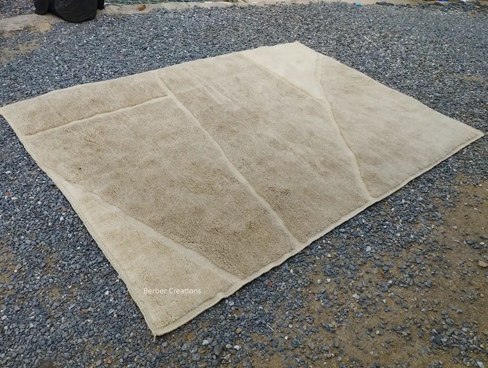 beni mrirt wool rug tizizwa close up view 2