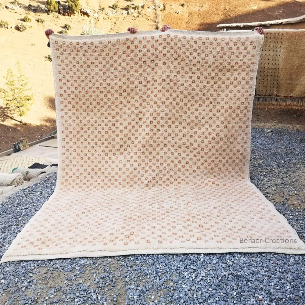 luxury sahara dot beni mrirt rug wool