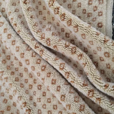 Luxury Sahara Dot Beni Mrirt Rug – Custom Sizes