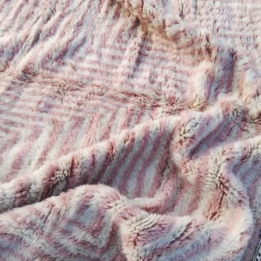 Labyrinthine Rose and Cream Moroccan Rug – Modern Geometric Hand-Knotted Wool Berber Carpet