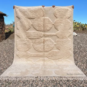 The Atlas Petals | Custom Sculptural Mixed-Pile Moroccan Rug – 3D Ivory Wool Art