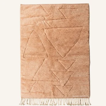 Safia Carved Geometric Hand-Knotted Desert Rose Beni Mrirt Wool Rug
